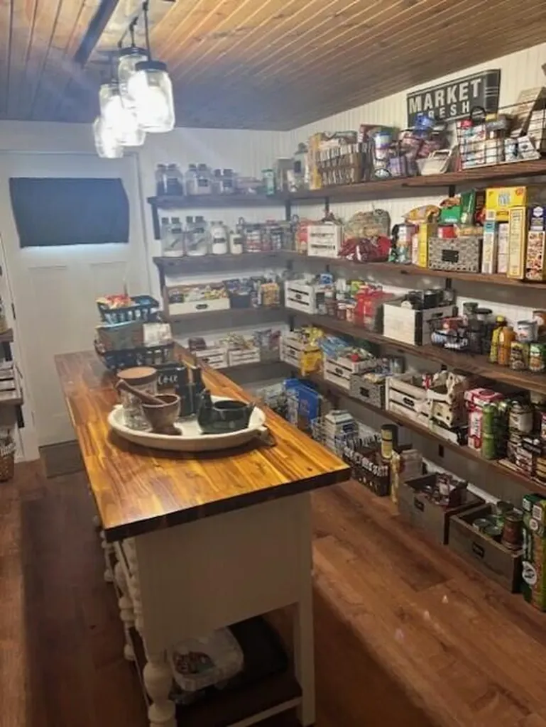 1976 Estelle Road Hayes Township MI 49735
