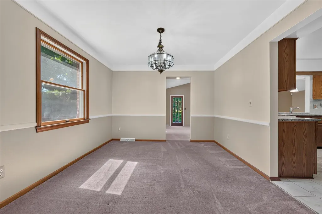 8441 Sarah Lane Grosse Ile Township MI 48138