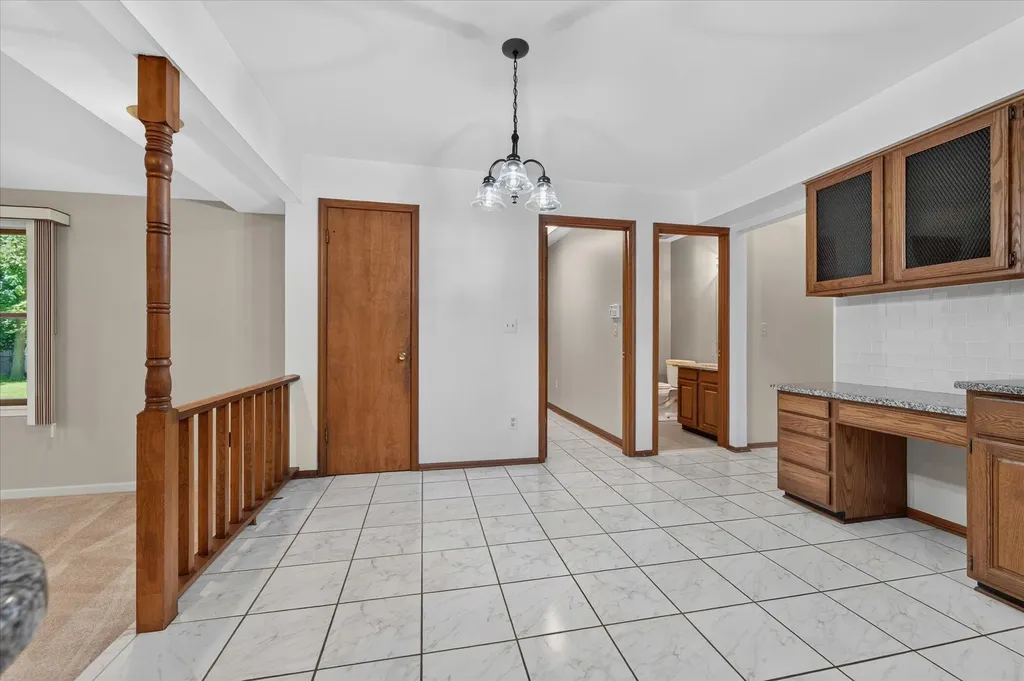 8441 Sarah Lane Grosse Ile Township MI 48138