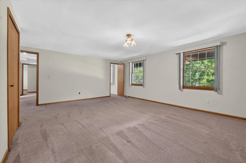 8441 Sarah Lane Grosse Ile Township MI 48138
