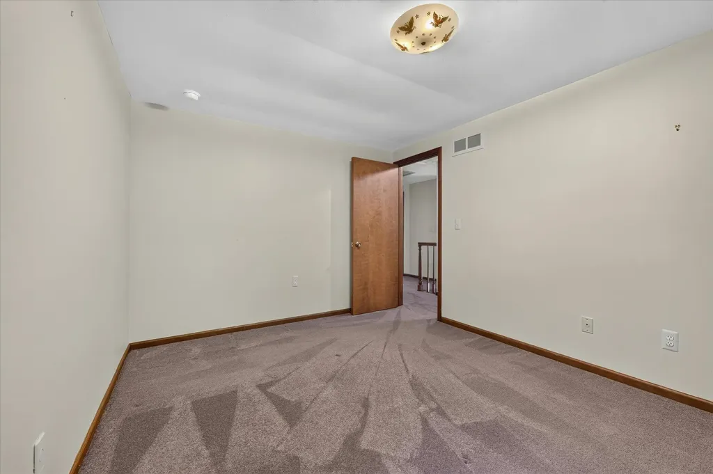 8441 Sarah Lane Grosse Ile Township MI 48138