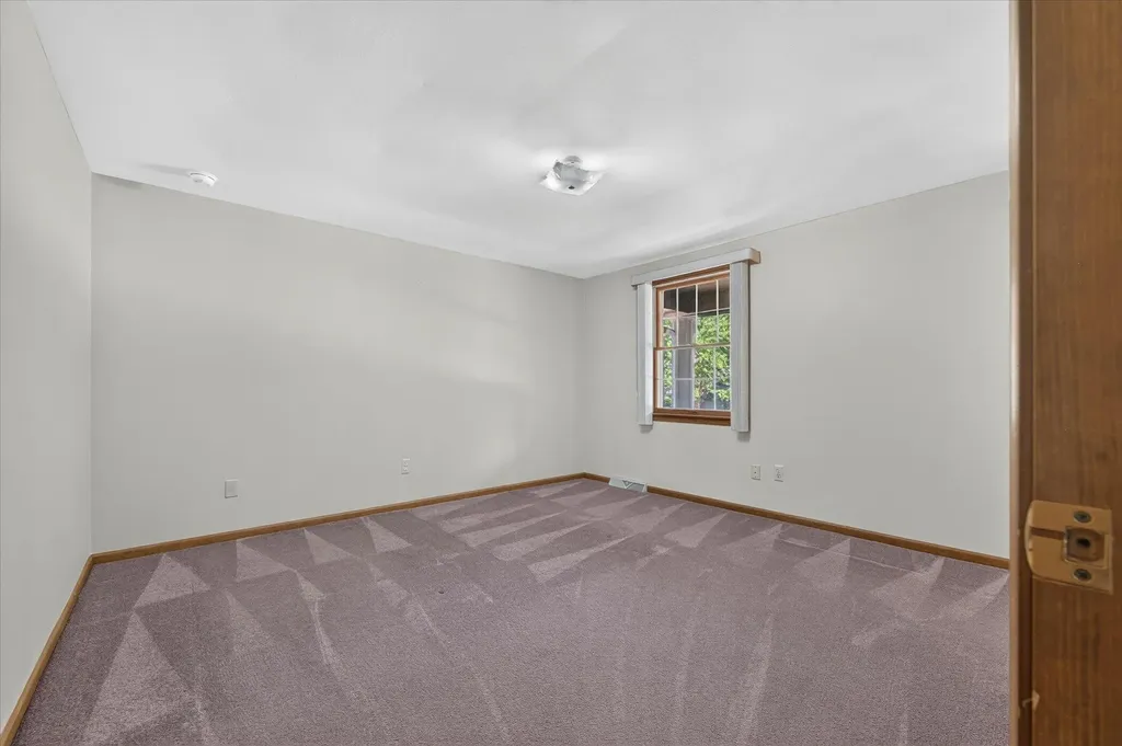 8441 Sarah Lane Grosse Ile Township MI 48138