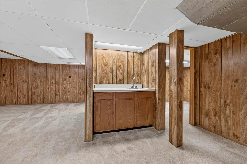 8441 Sarah Lane Grosse Ile Township MI 48138
