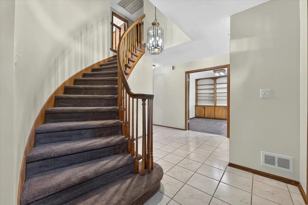 8441 Sarah Lane Grosse Ile Township MI 48138