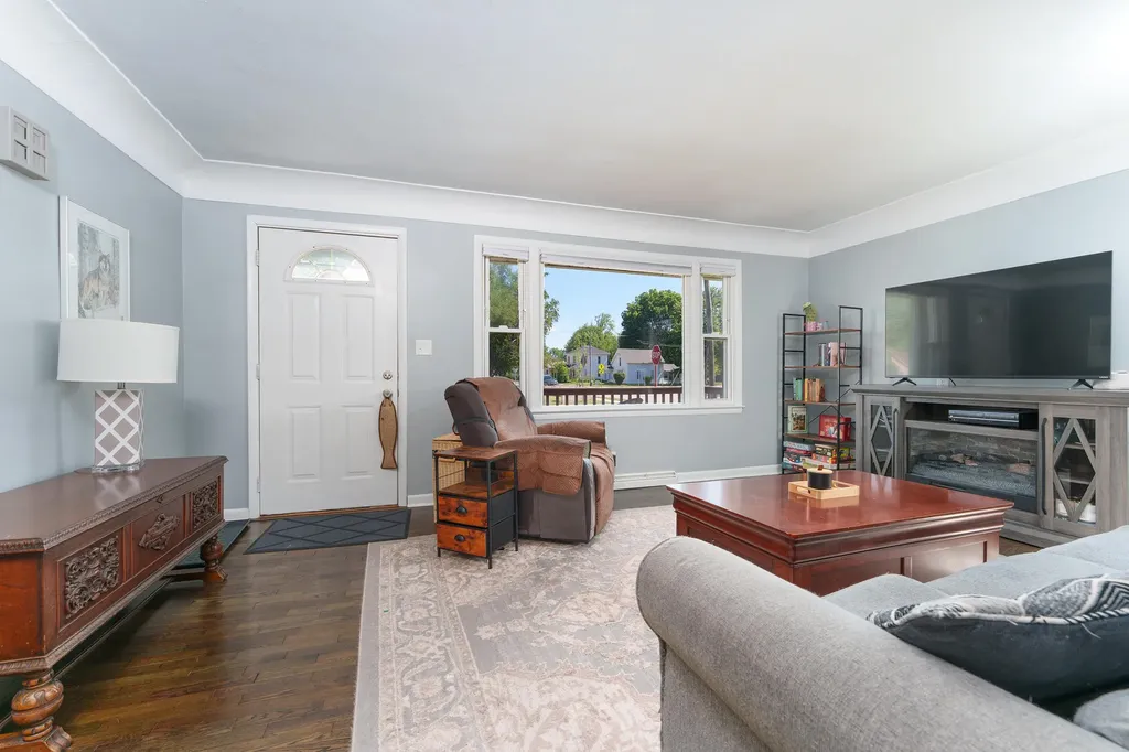 405 Washington Street Dundee Village MI 48131