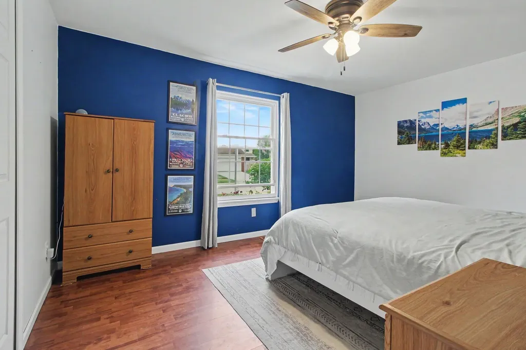25286 Castlewood Drive Woodhaven City MI 48183