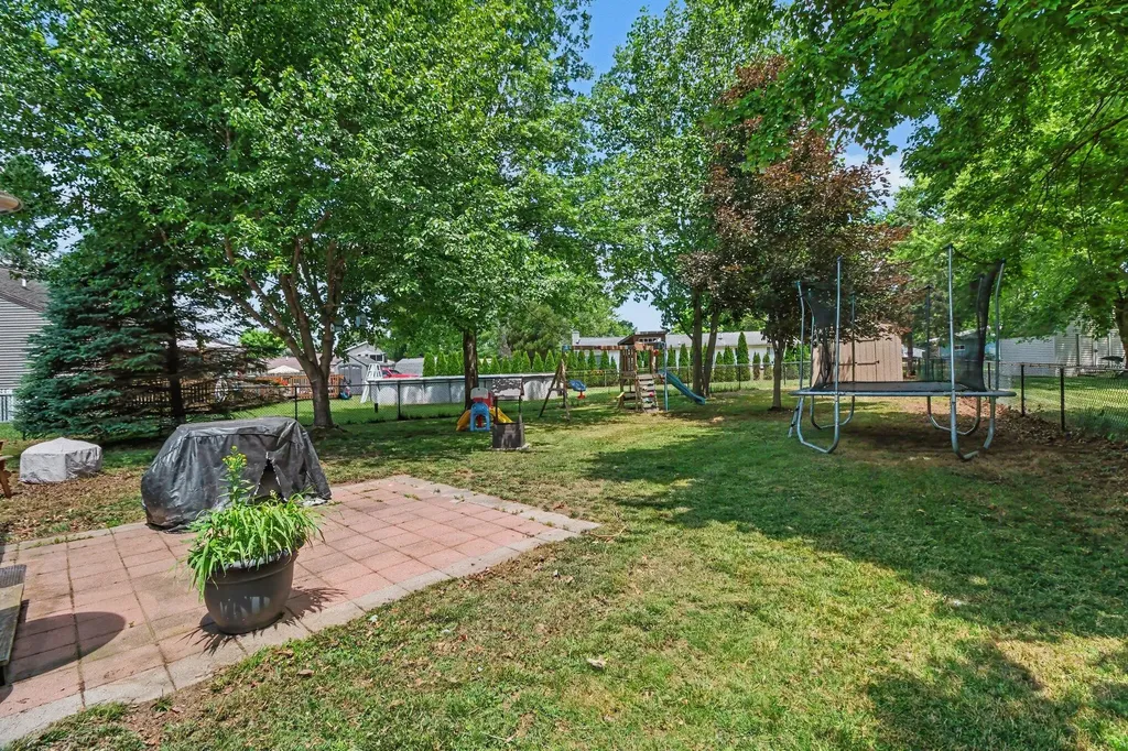 4134 Crescent View Drive Tecumseh Township MI 49286