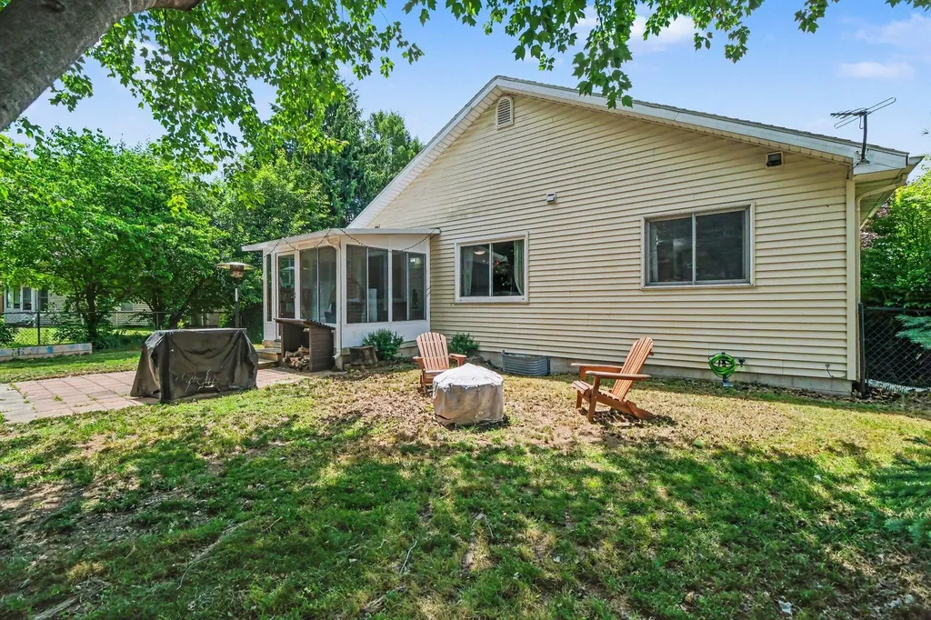 4134 Crescent View Drive Tecumseh Township MI 49286