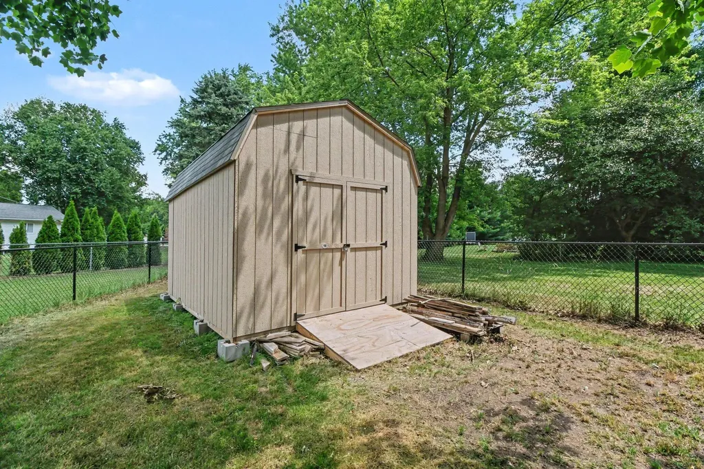 4134 Crescent View Drive Tecumseh Township MI 49286