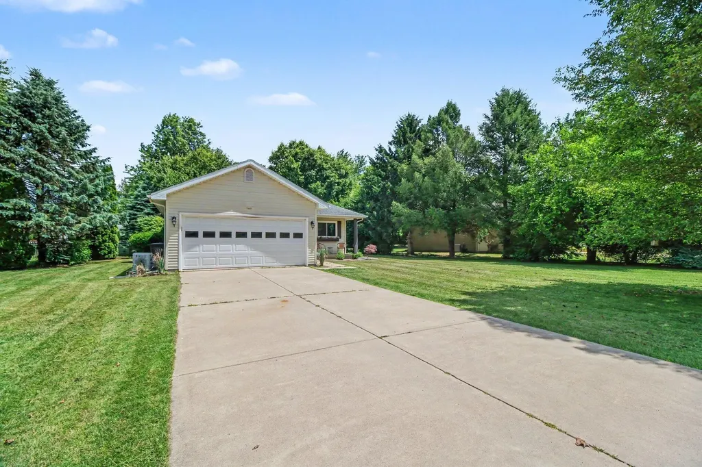 4134 Crescent View Drive Tecumseh Township MI 49286