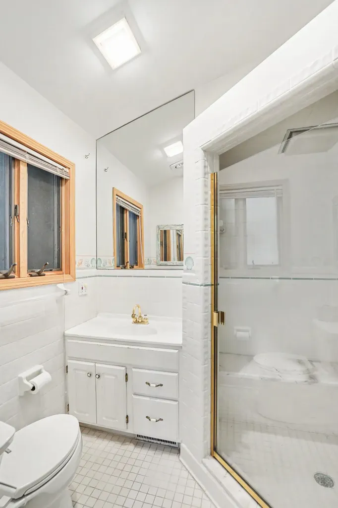 6458 Lakeshore Road Burtchville Township MI 48059