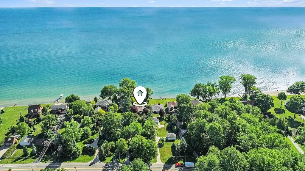 6458 Lakeshore Road Burtchville Township MI 48059