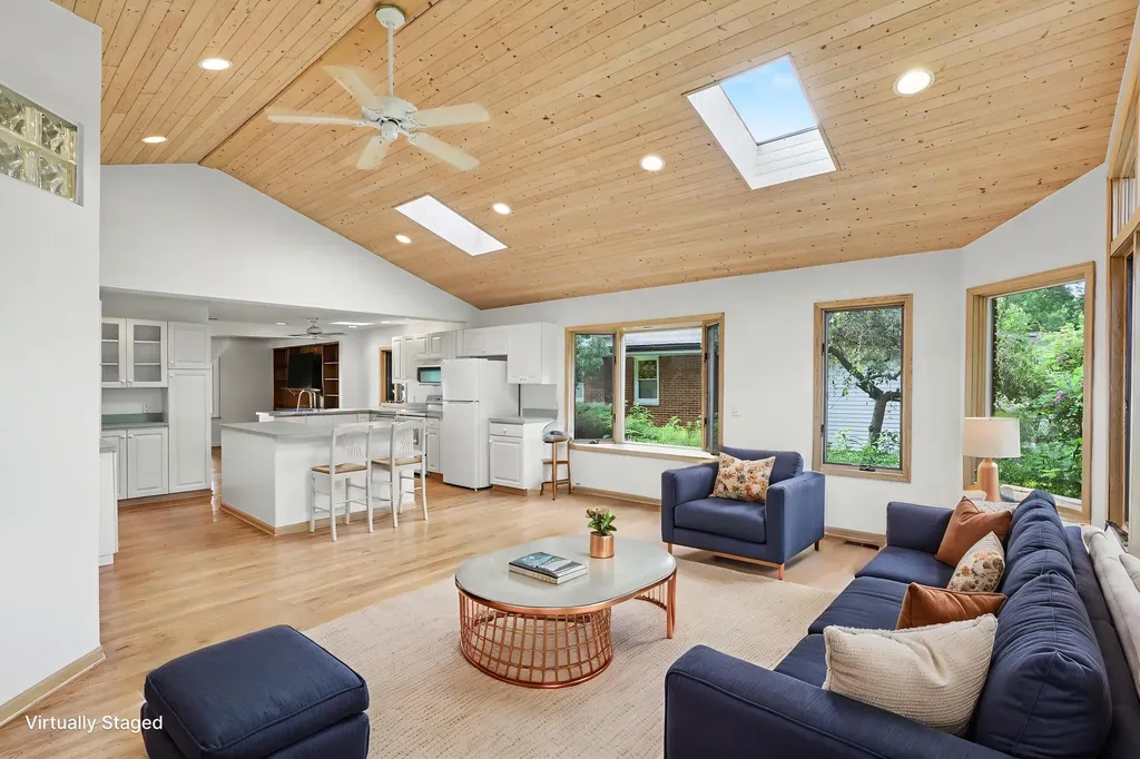6458 Lakeshore Road Burtchville Township MI 48059