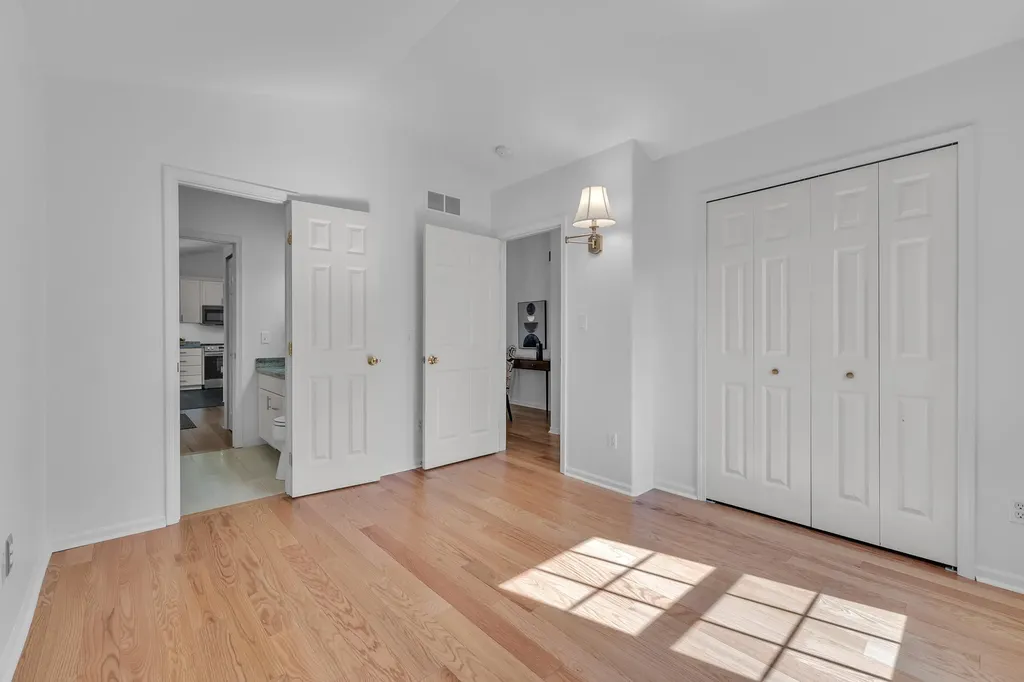 4251 Boulder Pond Drive Pittsfield Charter Township MI 48108
