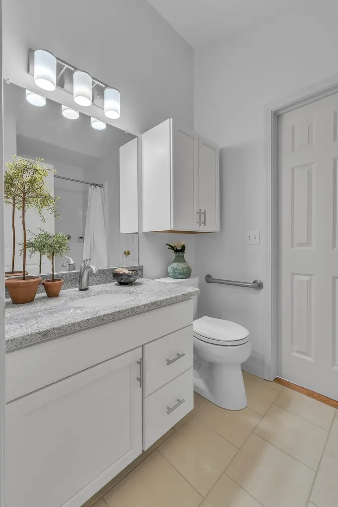4251 Boulder Pond Drive Pittsfield Charter Township MI 48108