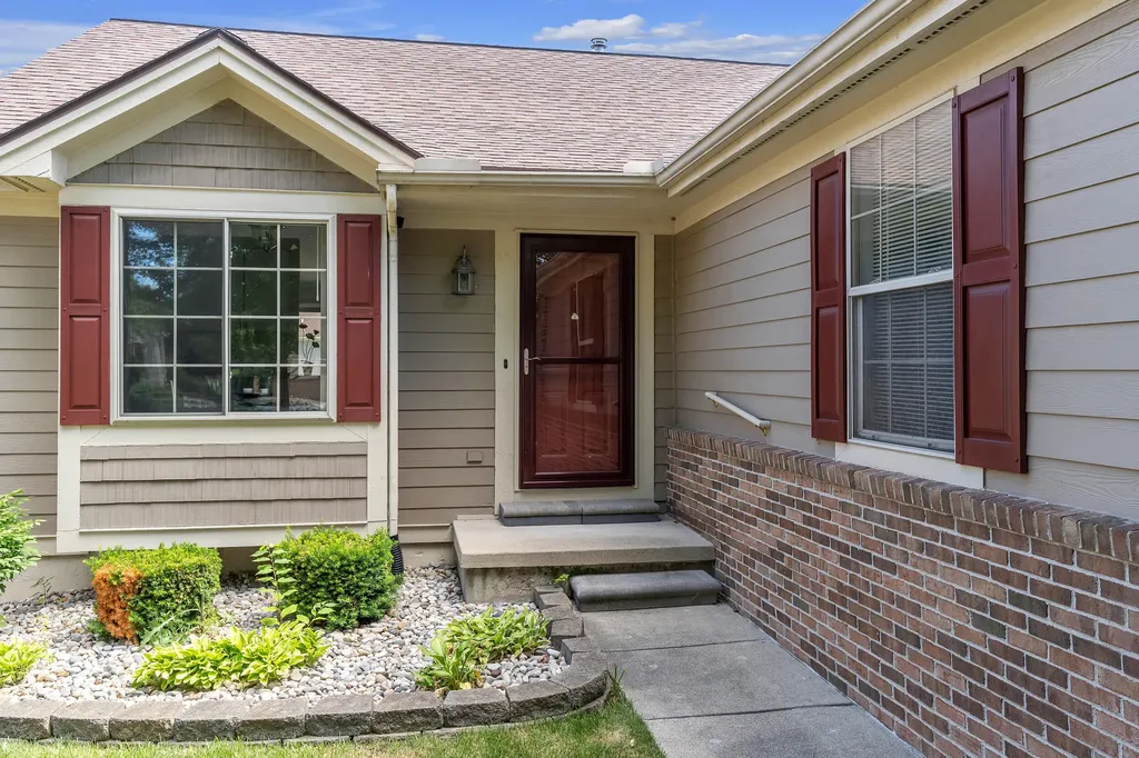 4251 Boulder Pond Drive Pittsfield Charter Township MI 48108