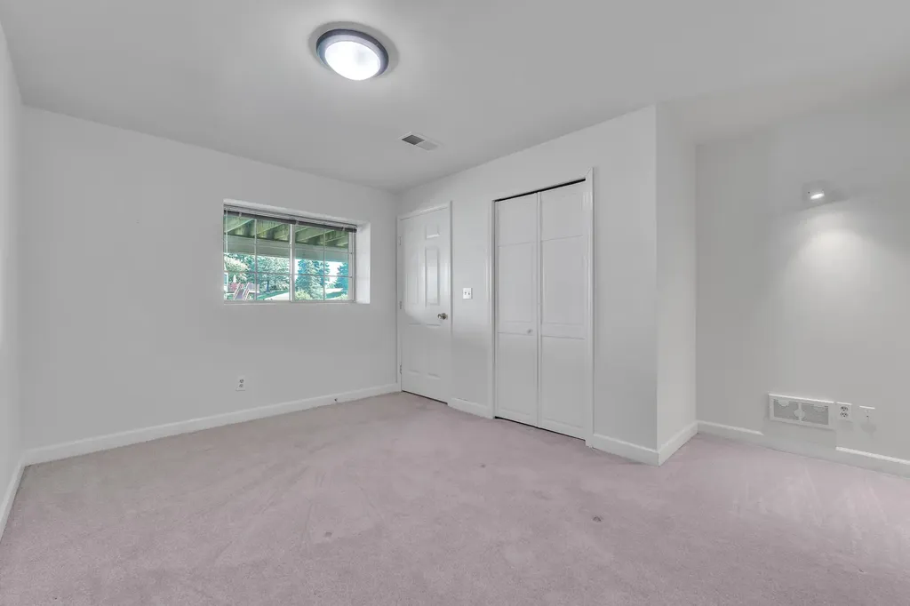 4251 Boulder Pond Drive Pittsfield Charter Township MI 48108