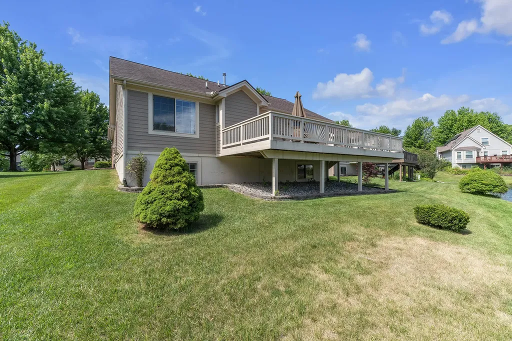 4251 Boulder Pond Drive Pittsfield Charter Township MI 48108