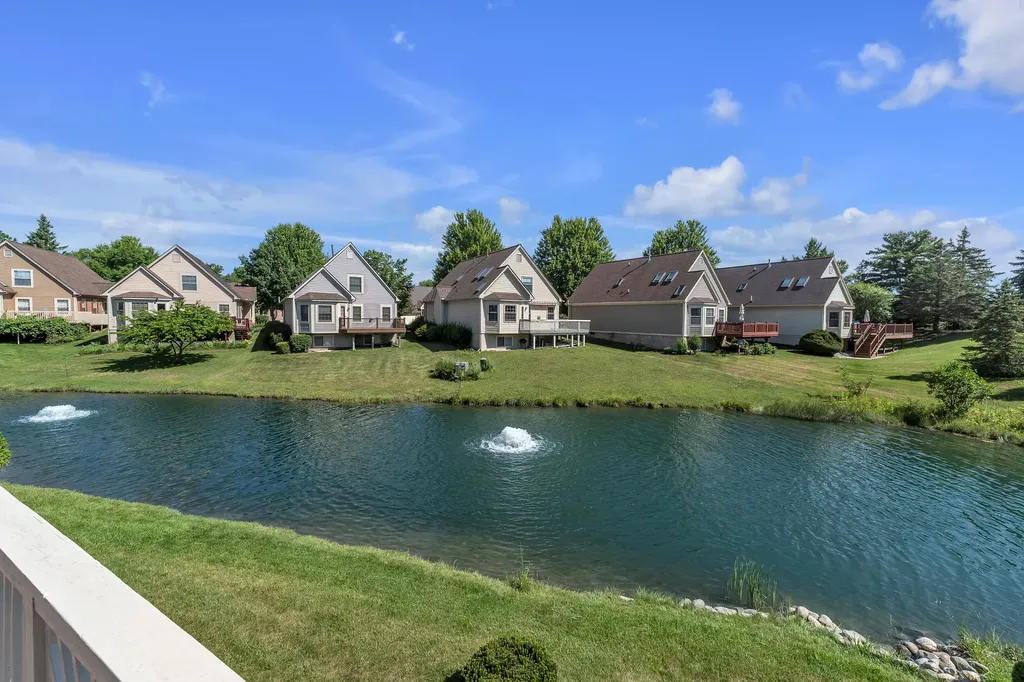 4251 Boulder Pond Drive Pittsfield Charter Township MI 48108