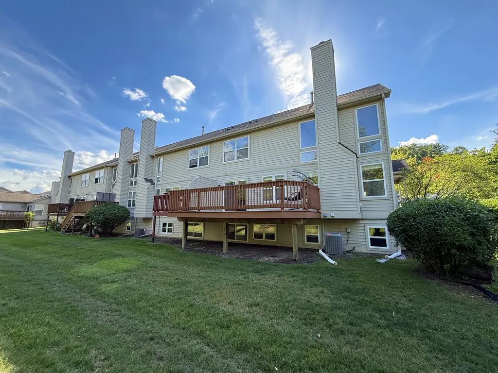 3533 Meadow Grove Trail Pittsfield Charter Township MI 48108