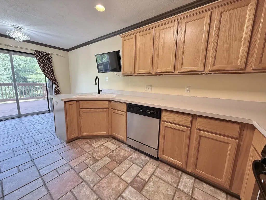3533 Meadow Grove Trail Pittsfield Charter Township MI 48108