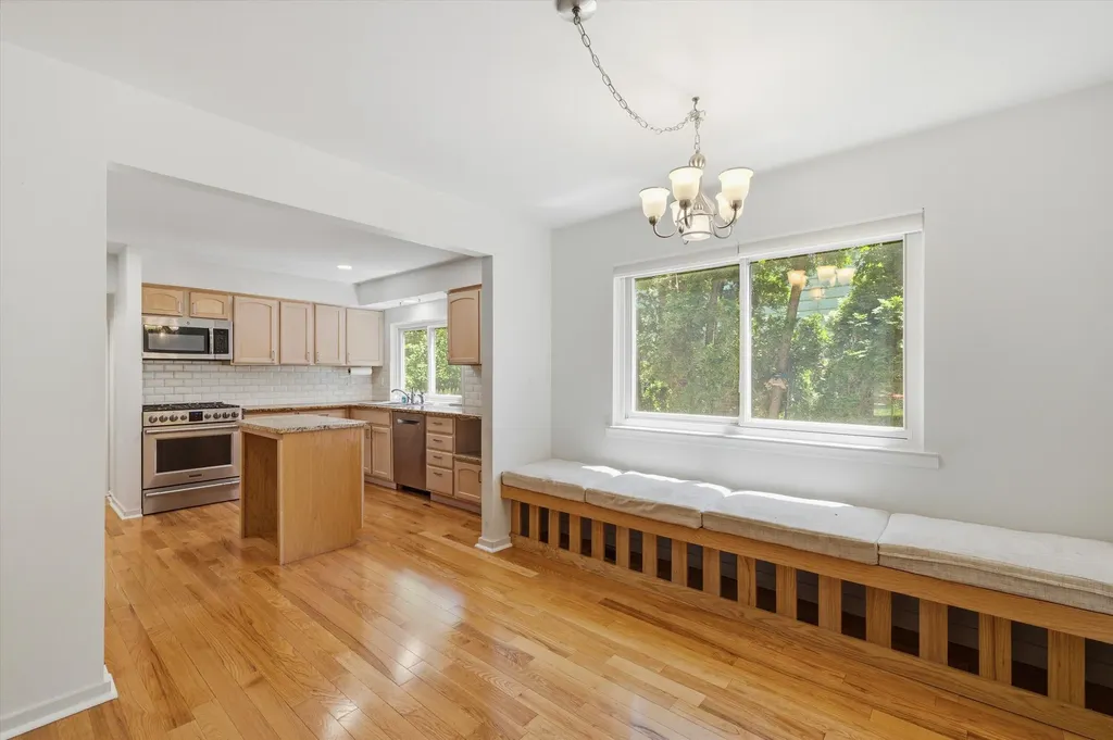 1510 King George Boulevard Ann Arbor City MI 48104