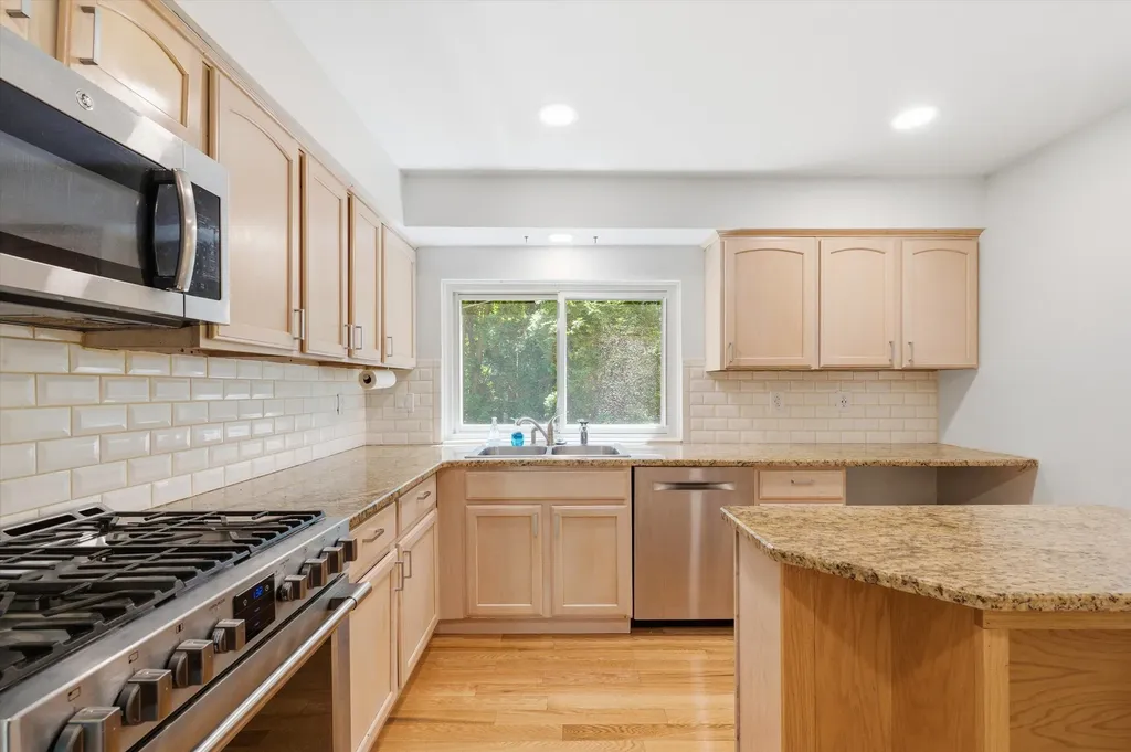 1510 King George Boulevard Ann Arbor City MI 48104