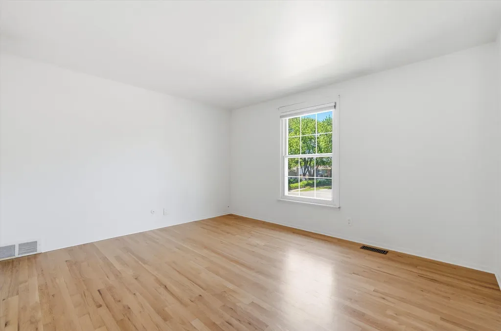 1510 King George Boulevard Ann Arbor City MI 48104