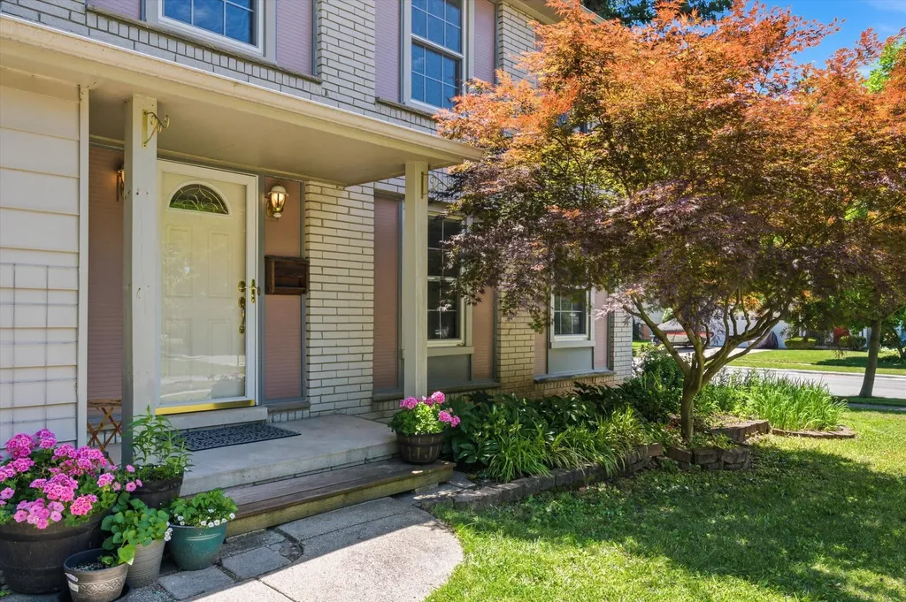 1510 King George Boulevard Ann Arbor City MI 48104