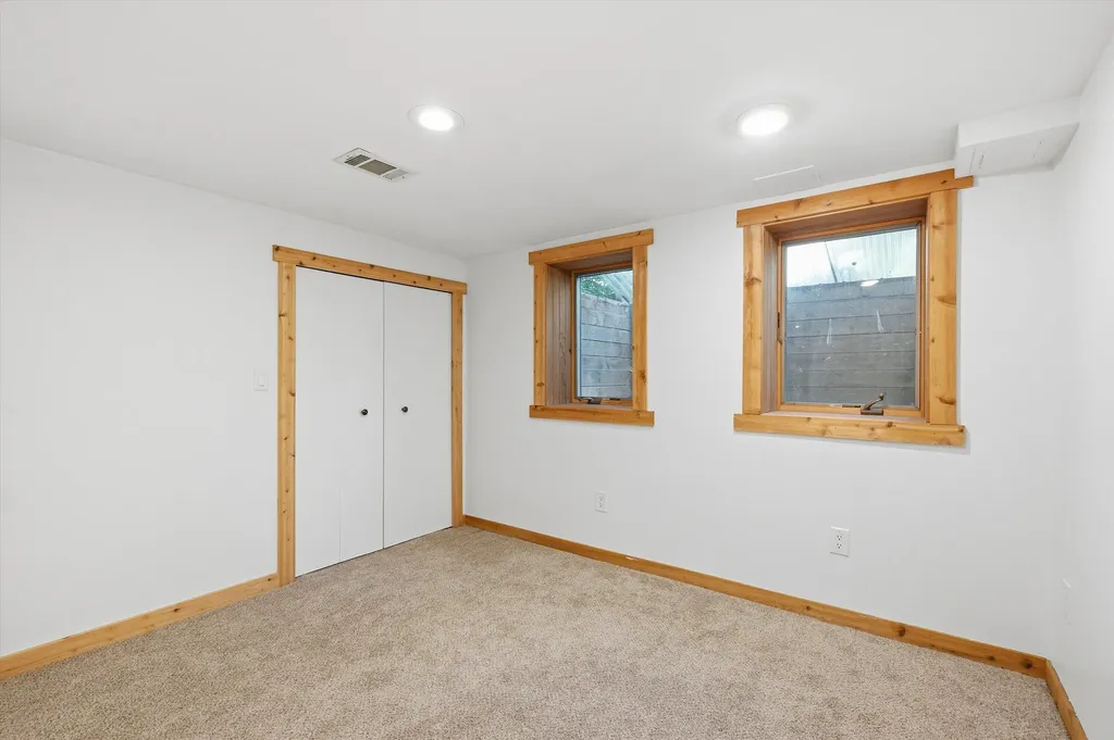 1510 King George Boulevard Ann Arbor City MI 48104