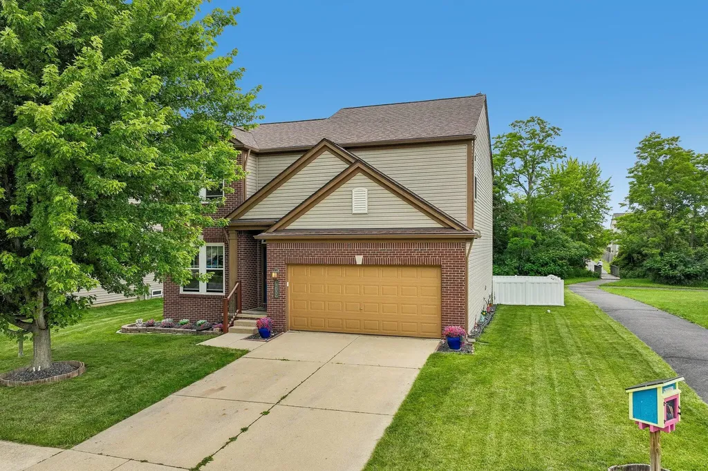 7309 Warwick Drive Ypsilanti Charter Township MI 48197