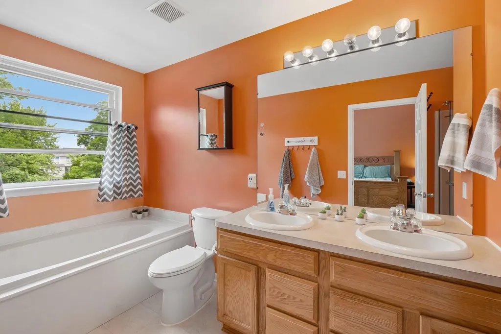 7309 Warwick Drive Ypsilanti Charter Township MI 48197
