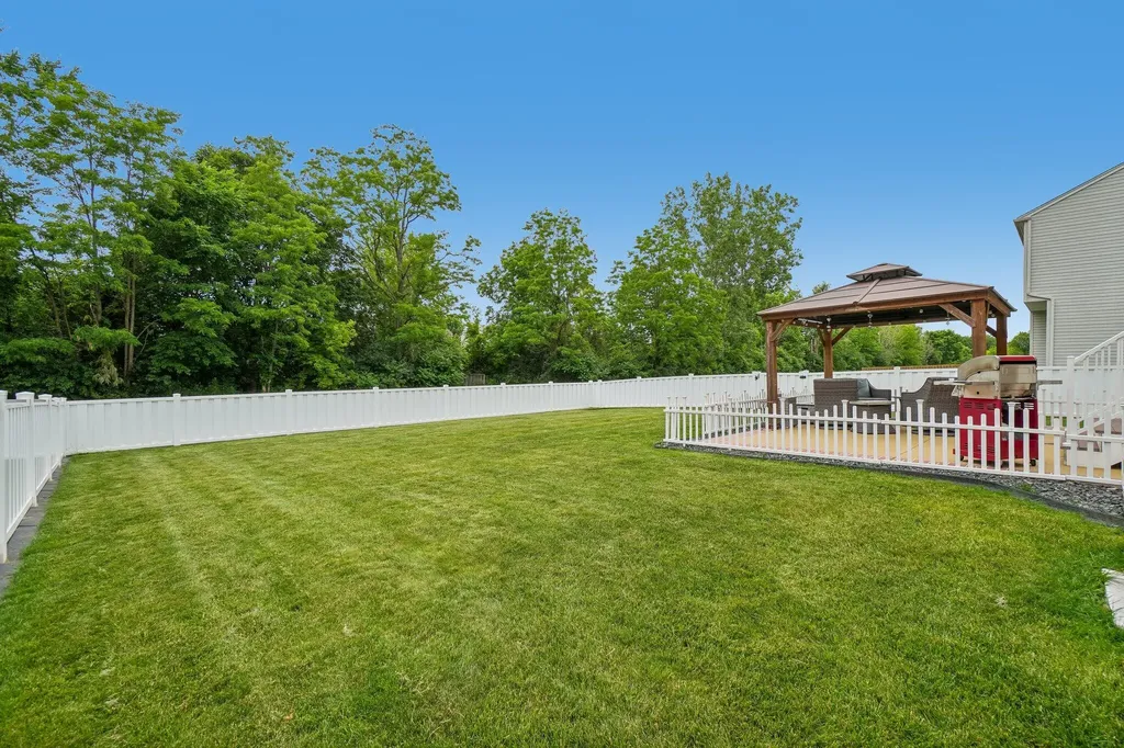 7309 Warwick Drive Ypsilanti Charter Township MI 48197
