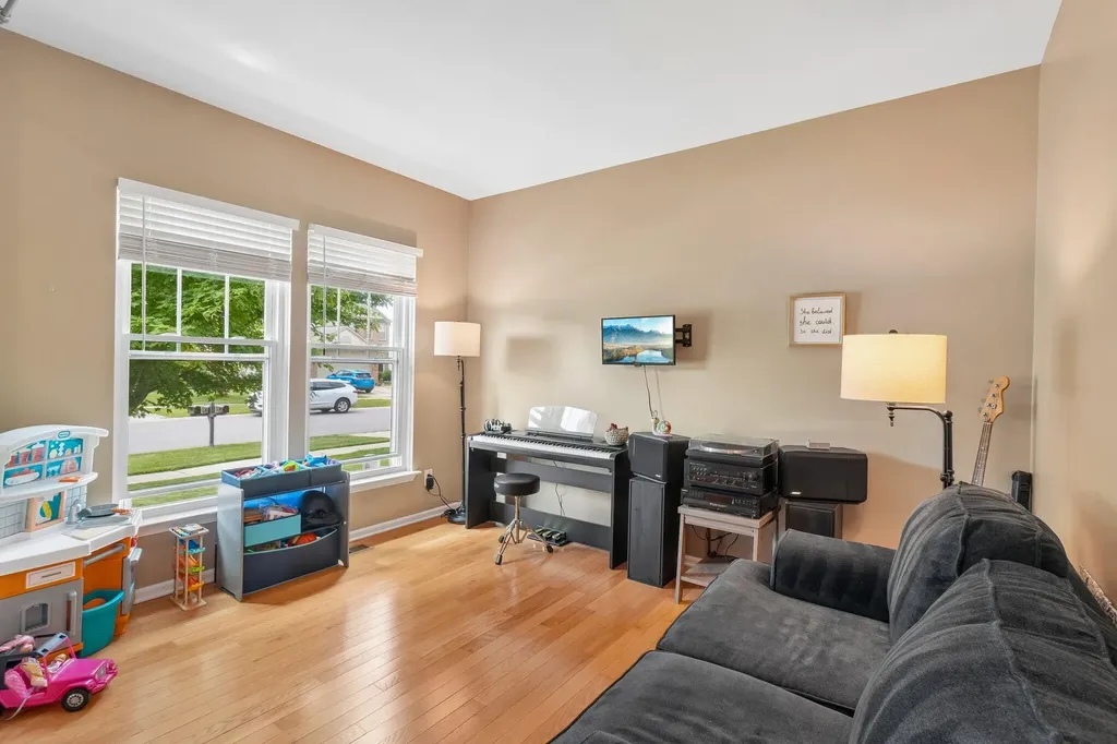 7309 Warwick Drive Ypsilanti Charter Township MI 48197