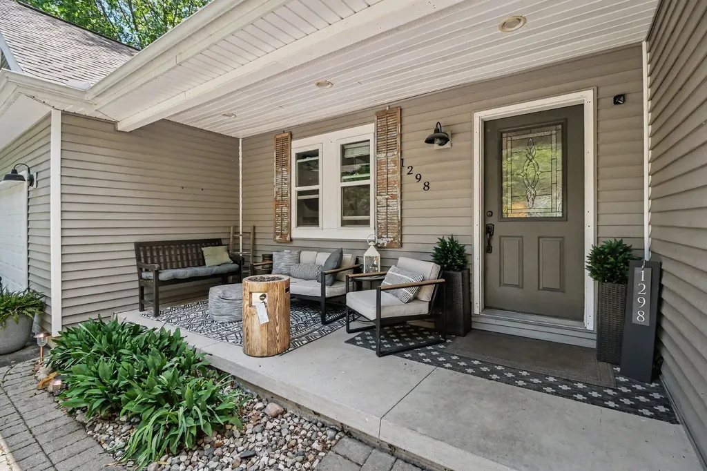 1298 Kendor Drive Brighton Township MI 48114