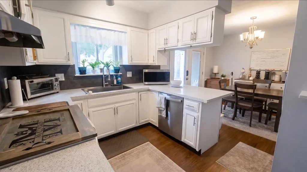 801 Merrill Avenue Lansing City MI 48912