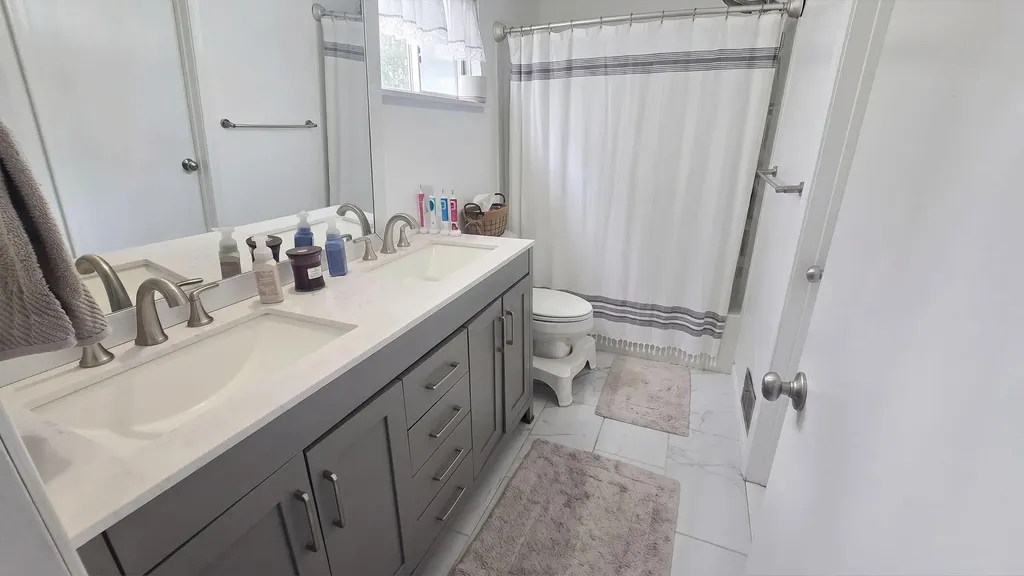 801 Merrill Avenue Lansing City MI 48912