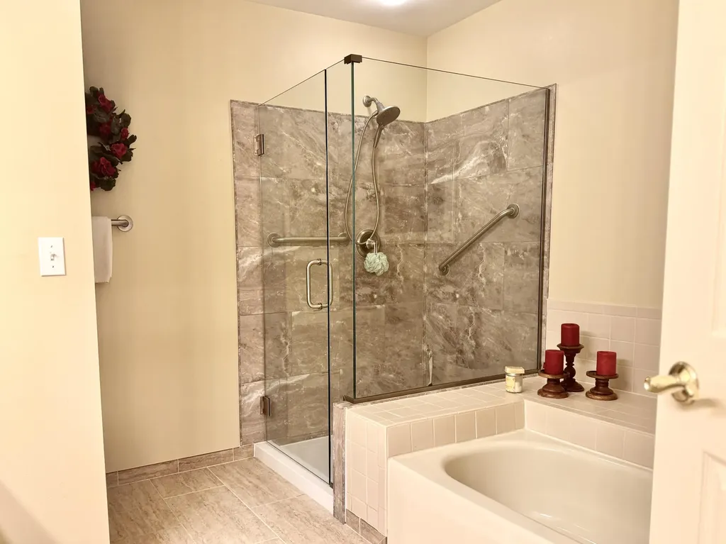 24587 Enchanted Drive Novi City MI 48374