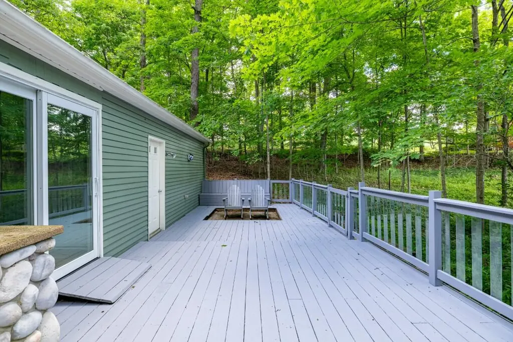 4085 E Loch Alpine Drive E Scio Township MI 48103