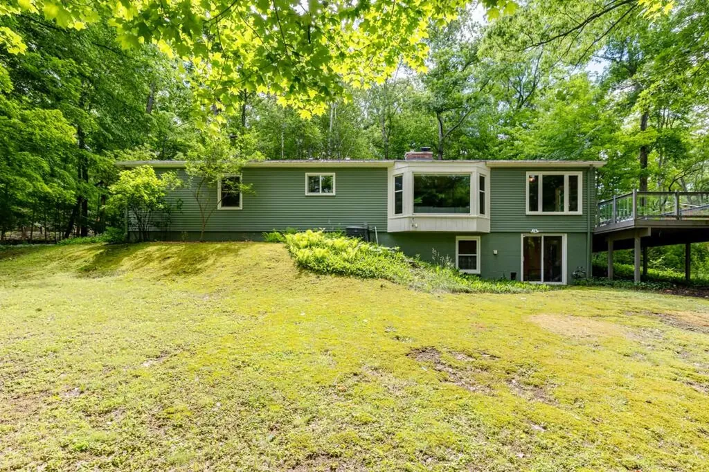 4085 E Loch Alpine Drive E Scio Township MI 48103
