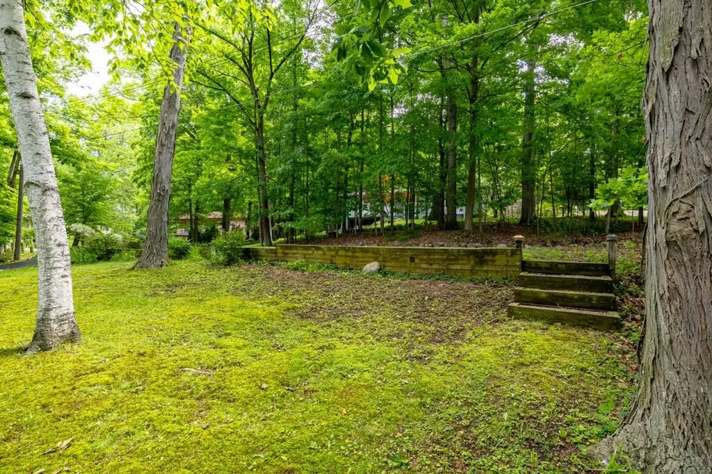4085 E Loch Alpine Drive E Scio Township MI 48103