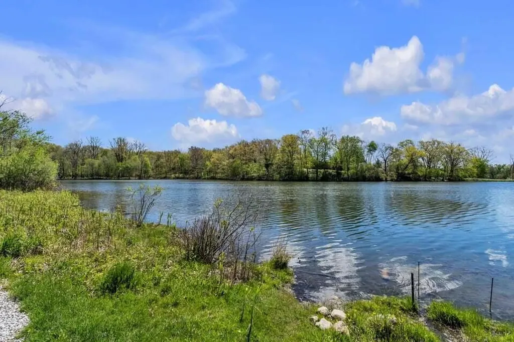 4085 E Loch Alpine Drive E Scio Township MI 48103