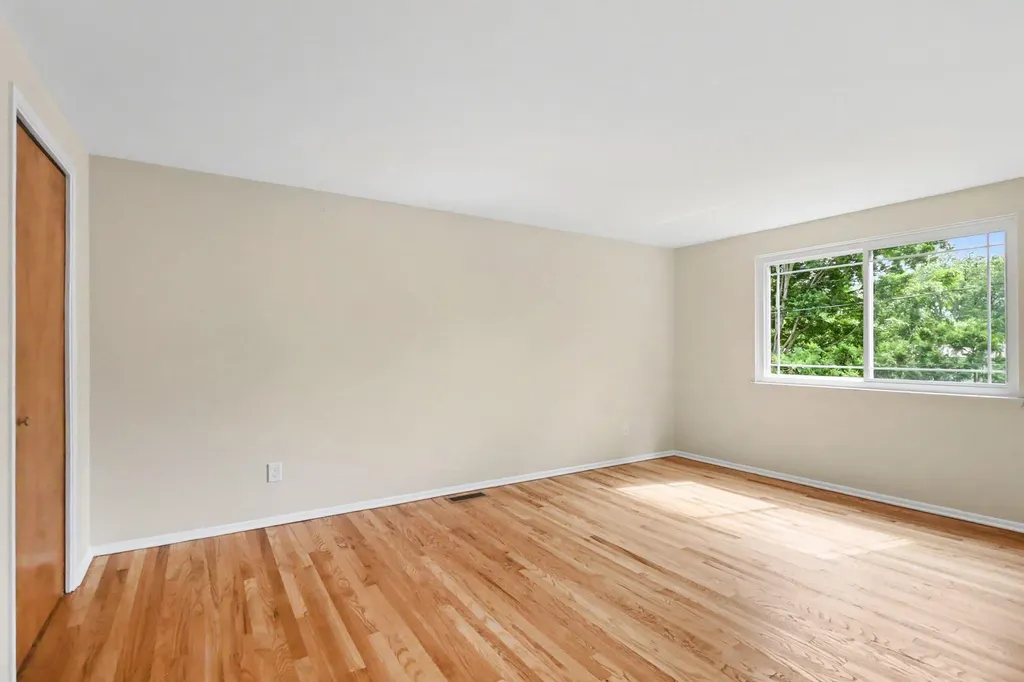 2819 Yost Boulevard Ann Arbor City MI 48104