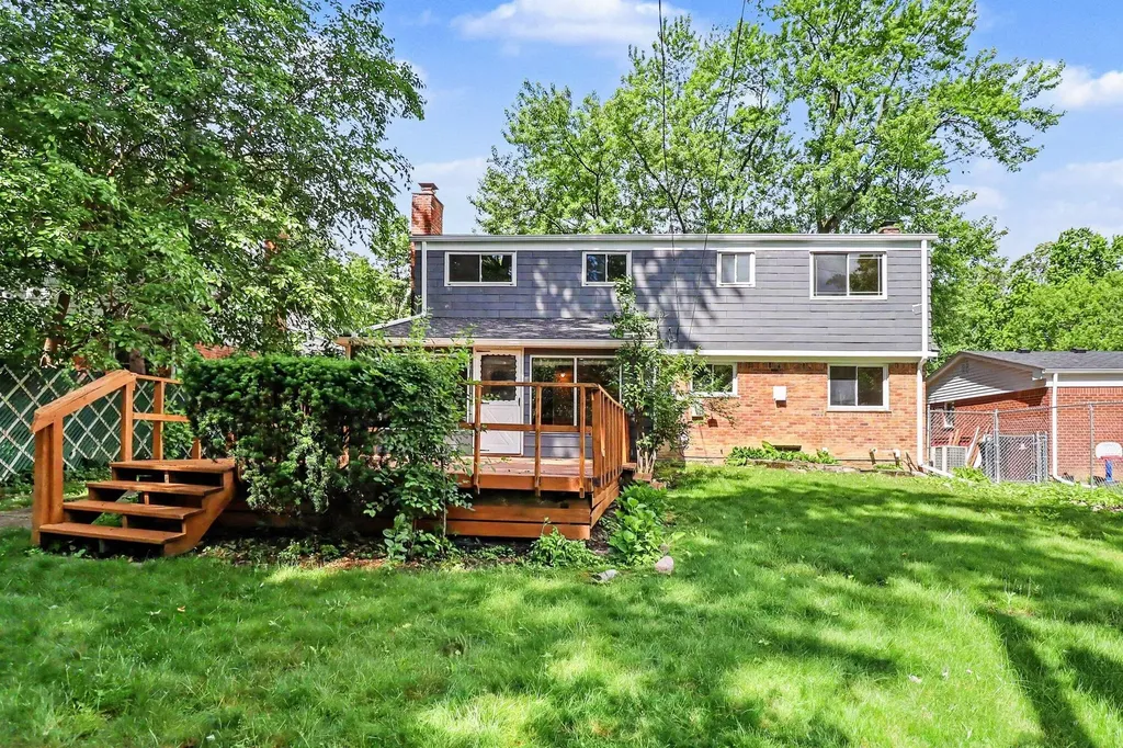 2819 Yost Boulevard Ann Arbor City MI 48104