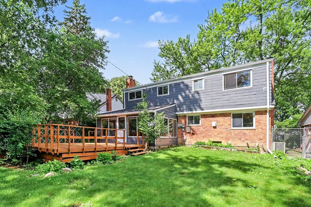 2819 Yost Boulevard Ann Arbor City MI 48104