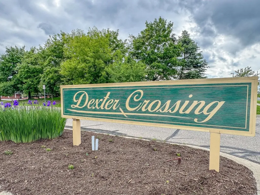 415 Cambridge Drive Dexter City MI 48130