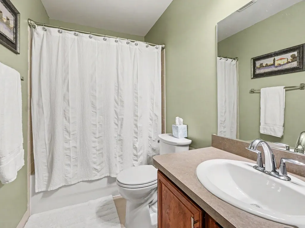404 Riversedge Drive Saline Township MI 48176