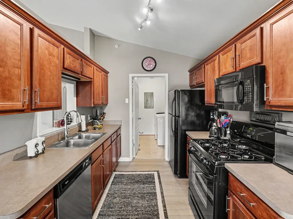 404 Riversedge Drive Saline Township MI 48176