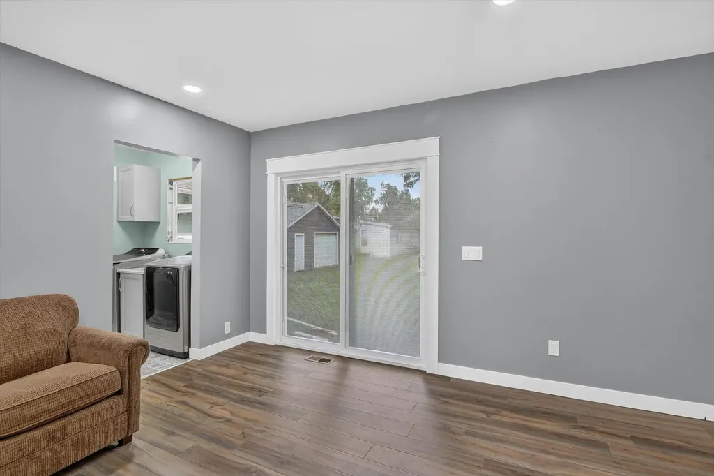 707 Lowell Avenue Blackman Charter Township MI 49202