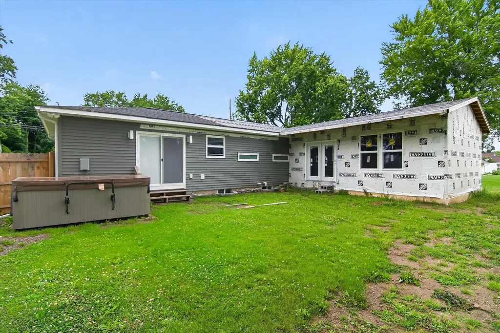 707 Lowell Avenue Blackman Charter Township MI 49202